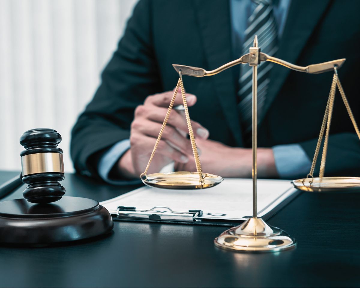 TRAFFIC TICKET LAWYER